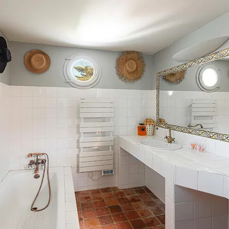 Villa Minerva Keyweek In Biarritz